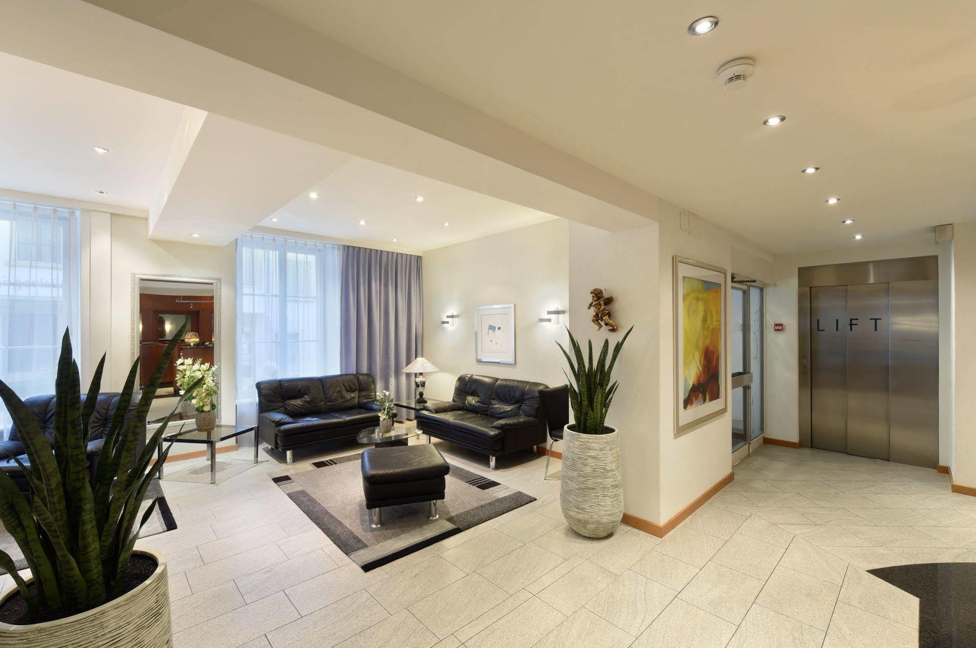 זופינגן Hotel Engel מראה חיצוני תמונה