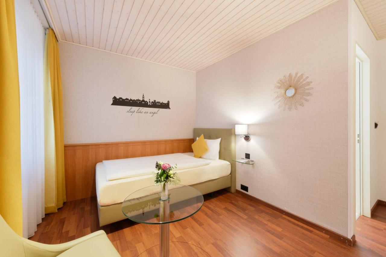 זופינגן Hotel Engel מראה חיצוני תמונה